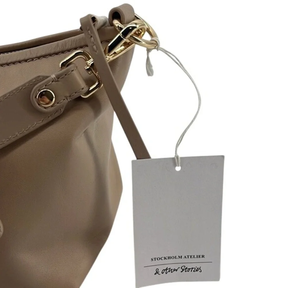 NEW & OTHER STORIES Elegant‎ Tan Leather Shoulder Bag MSRP $169
